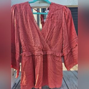 Casual V front/back top